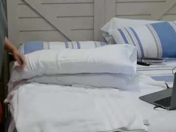 Xposer2 Chaturbate stream image from October 27, 2025