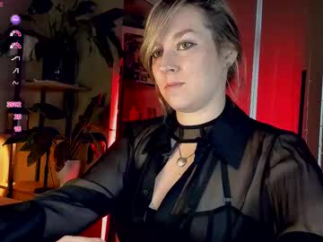 5_In_One Chaturbate stream image from October 27, 2025