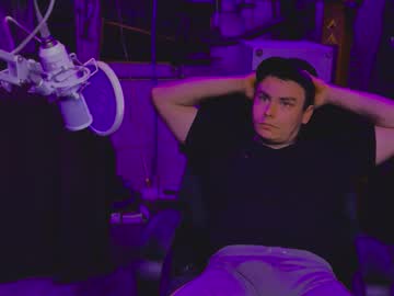 Cmat777 Chaturbate stream image from October 27, 2025