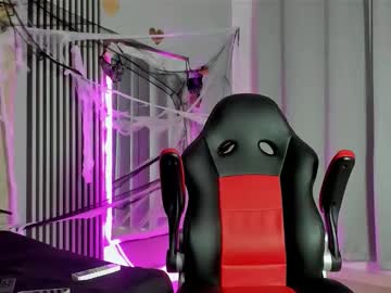 Hellen_Rice Chaturbate stream image from October 27, 2025
