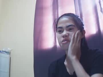 2pinaybeauty Chaturbate stream image from October 27, 2025