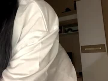 Kyongsevenbergen Chaturbate stream image from October 27, 2025