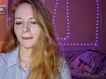 Lornablatchley Chaturbate stream image from October 27, 2025