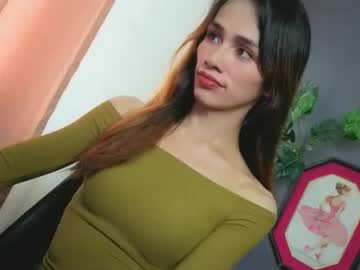Familystroke_Twinny8 Chaturbate stream image from October 27, 2025