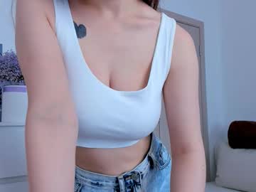 Marilinal Chaturbate stream image from October 27, 2025
