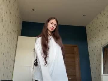 Farahgramm Chaturbate stream image from October 27, 2025
