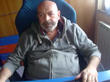 Zeus58100 Chaturbate stream image from October 27, 2025