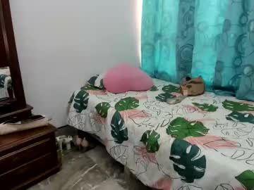 Katerinamilf_ Chaturbate stream image from October 27, 2025