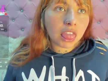 Pretti__Violet_ Chaturbate stream image from October 27, 2025