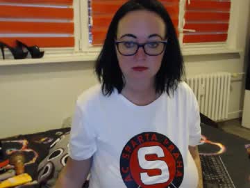 Alexie33 Chaturbate stream image from October 27, 2025
