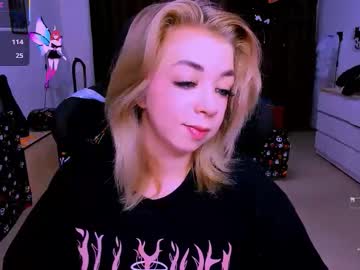 Blinkofeyess Chaturbate stream image from October 27, 2025