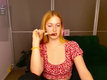 Mirandamayers Chaturbate stream image from October 27, 2025