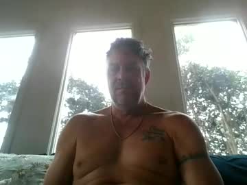 Hunybager Chaturbate stream image from October 27, 2025