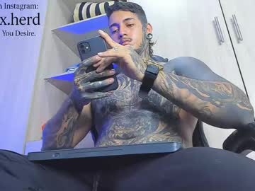 Jaxxxonherd Chaturbate stream image from October 27, 2025