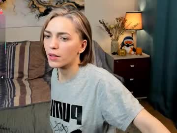Alicerivas Chaturbate stream image from October 27, 2025