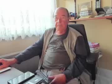 Cammee Chaturbate stream image from October 27, 2025