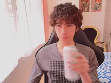 Lucas_Xo Chaturbate stream image from October 27, 2025