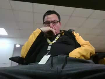 Arayix1 Chaturbate stream image from October 27, 2025