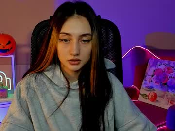 Olivia_Norton_ Chaturbate stream image from October 27, 2025
