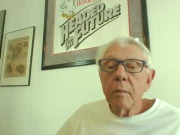 Bestshot1951 Chaturbate stream image from October 27, 2025