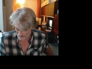 Comeplaywithlolo Chaturbate stream image from October 27, 2025