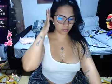Kaarlaa_ Chaturbate stream image from October 27, 2025