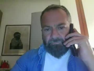 Muzungu5 Chaturbate stream image from October 27, 2025