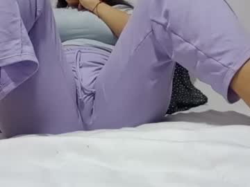 Sunshine_Days Chaturbate stream image from October 27, 2025