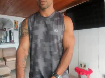Jhonnyxxfitnexx Chaturbate stream image from October 27, 2025