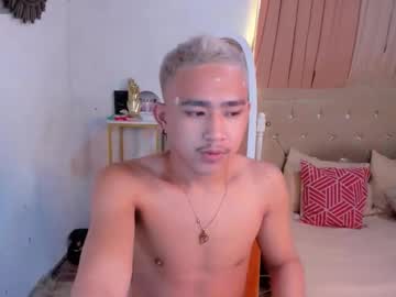 Urxxxhotandie Chaturbate stream image from October 27, 2025