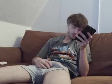 Bigwhitedickk1299 Chaturbate stream image from October 27, 2025