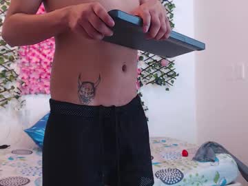 Maiky_Jeans Chaturbate stream image from October 27, 2025
