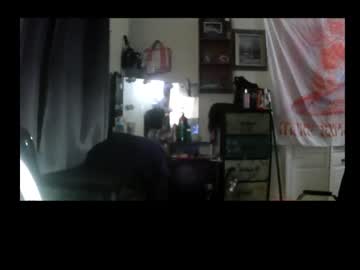 Nivv222 Chaturbate stream image from October 27, 2025