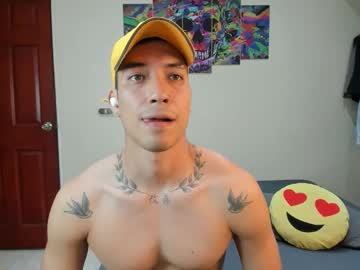 Scotrisse Chaturbate stream image from October 27, 2025