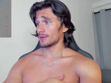 Axel_Owen Chaturbate stream image from October 27, 2025