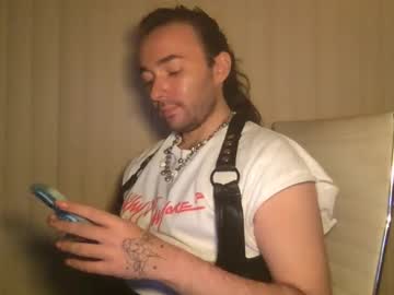 Stevey_94 Chaturbate stream image from October 27, 2025
