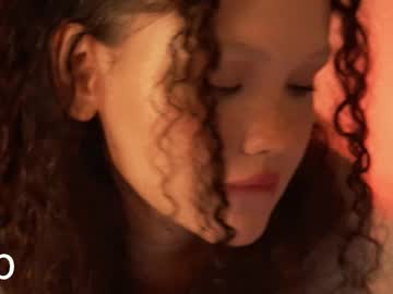 Aresha_Viree Chaturbate stream image from October 28, 2025