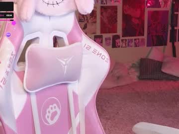Evie_Rosen Chaturbate stream image from October 28, 2025