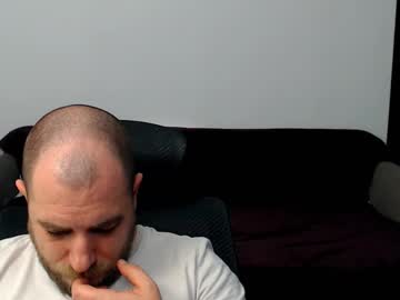 R0bila Chaturbate stream image from October 28, 2025