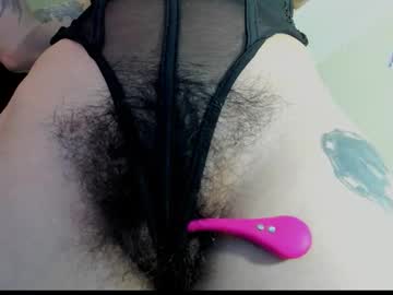 Whitepearl93 Chaturbate stream image from October 28, 2025