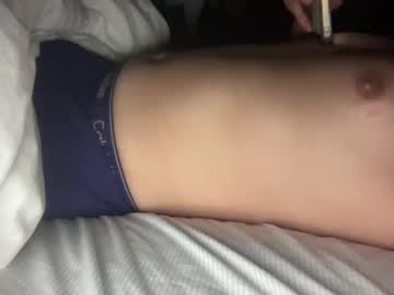 Collegboy5890 Chaturbate stream image from October 28, 2025