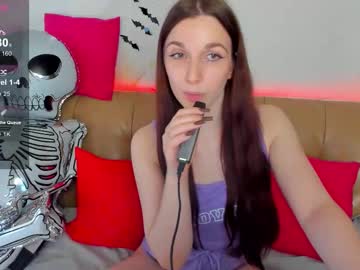 Eva__Blare Chaturbate stream image from October 28, 2025