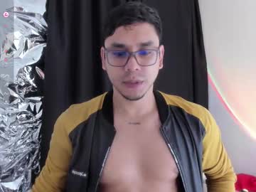 Gadiel_Edric Chaturbate stream image from October 28, 2025