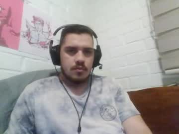 Hungweeb Chaturbate stream image from October 28, 2025