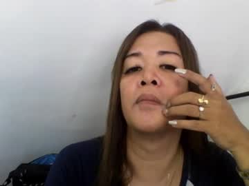 Queenstefhanie Chaturbate stream image from October 28, 2025