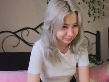 Alikasocute Chaturbate stream image from October 28, 2025