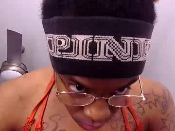 Dakititwaa Chaturbate stream image from October 28, 2025