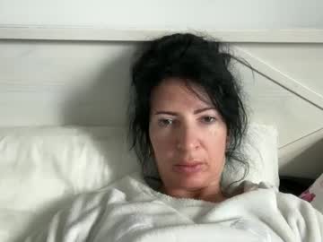 Karinablair Chaturbate stream image from October 28, 2025