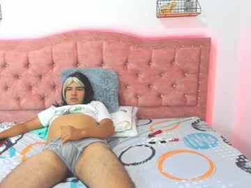 Nati_Plus00_ Chaturbate stream image from October 28, 2025