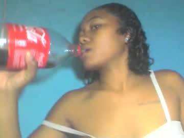 Rwuica Chaturbate stream image from October 28, 2025